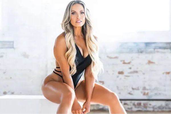 Sonya Deville trish vs sonya deville