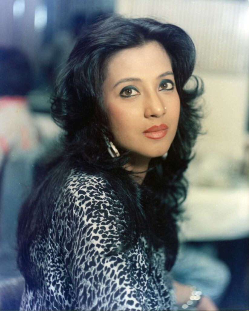 moon moon sen