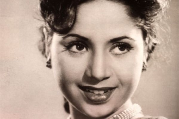 15 Bollywood Actresses Who Died Young