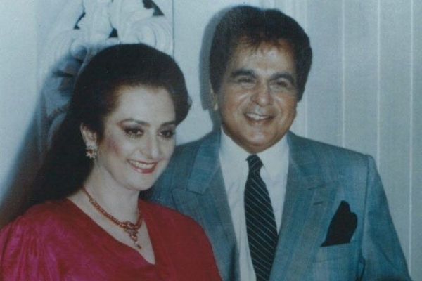 saira-dilip-kumar Saira Banu Remembers Dilip Kumar On First Death Anniversary
