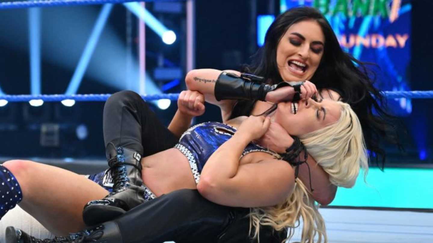 Sonya Deville https://images2.minutemediacdn.com/image/upload/c_fill%2Cw_1440%2Car_1440%3A810%2Cf_auto%2Cq_auto%2Cg_auto/shape/cover/sport/d88038b04dd244eb1abaac45b796551bf1298c5177d76c92c17e8fe30d4426c3.jpg