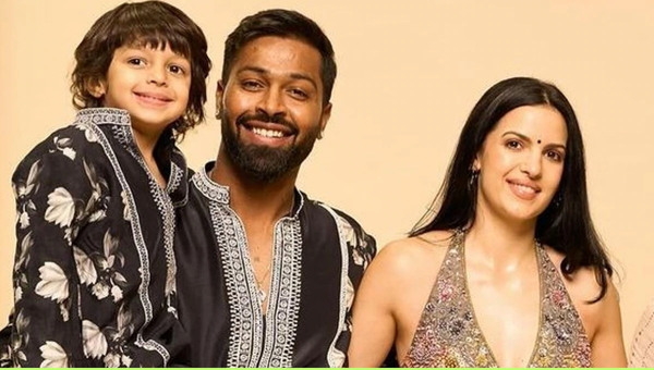 hardik pandya Hardik Pandya with former wife and son
